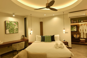 Tungtong Beach Villas
