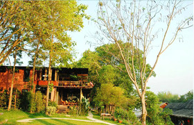 Boutique Rafts Resort