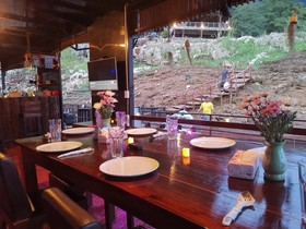 Boat House Suriya