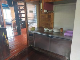 Boat House Suriya