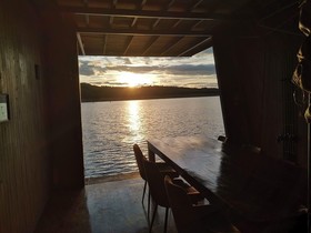 Boat House Suriya
