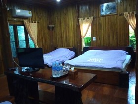 Boat House Suriya