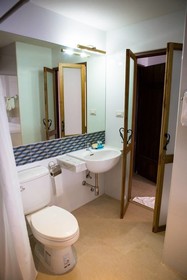 Hotel Toscana Trat
