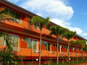 Khao Saming Paradise Resort