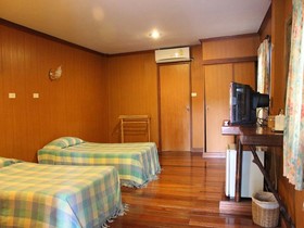 Laoya Inland Resort
