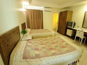 Trat Center Hotel