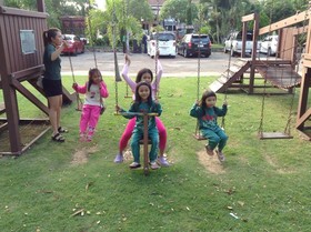 Im Poo Hill Resort