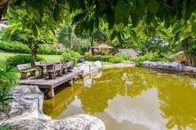 Starwell Garden Home Resort