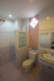 Anantachai Guest House