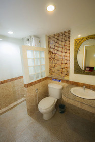 Anantachai Guest House