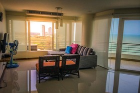 Baan Hansa Service Apartment