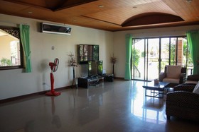Ban Kitty Pool Villa Cha Am