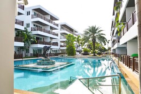 Beach Palace