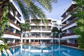 Beach Palace