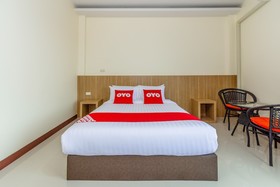 Canal Happiness by Oyo Rooms