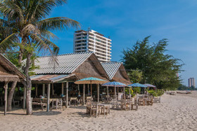 Cha-am Little Shop & Resort