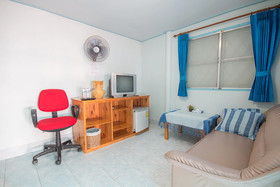 Cha-am Little Shop & Resort