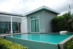 Chaum Haus Pool Villa