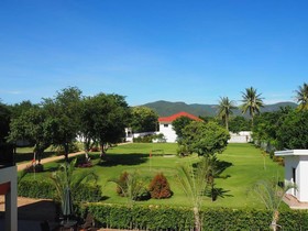 Chilli Bordello Resort