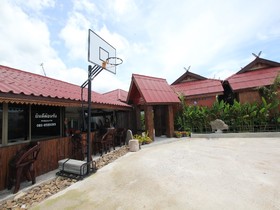 Dang Ky Resort