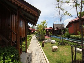 Dang Ky Resort