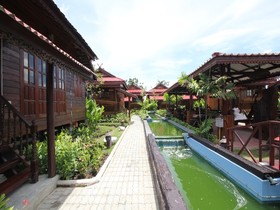 Dang Ky Resort