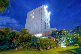 Golden Beach Cha Am Hotel