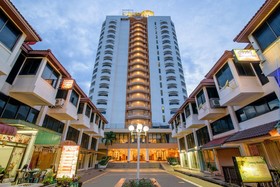 Golden Beach Cha Am Hotel