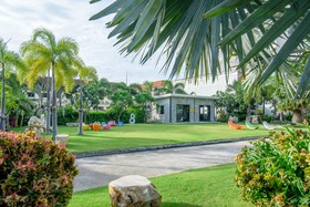 Golden Beach Cha Am Hotel