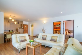 Golden Beach Cha Am Hotel