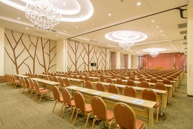 Golden Beach Cha Am Hotel