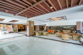 Golden Beach Cha Am Hotel