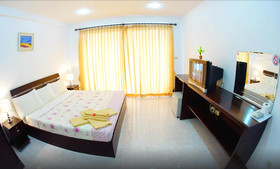 Golden Guesthouse