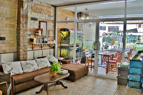 Golden Guesthouse