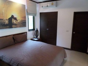 Jurassic Mountain Resort & Fishing Park