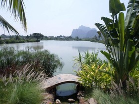 Jurassic Mountain Resort & Fishing Park