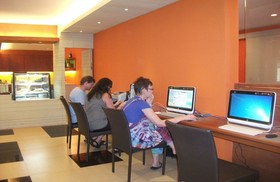 Long Beach Cha Am Resort
