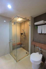 Long Beach Cha Am Resort