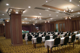 Long Beach Cha Am Resort