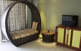 Long Beach Cha Am Resort