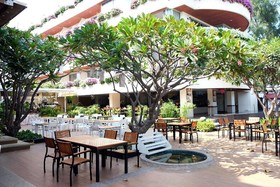 Methavalai Hotel
