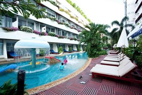 Methavalai Hotel