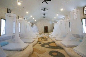 Naidee Sculptured Huts @ Vic Hua Hin