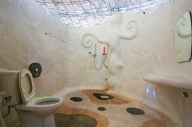 Naidee Sculptured Huts @ Vic Hua Hin