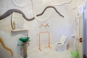 Naidee Sculptured Huts @ Vic Hua Hin