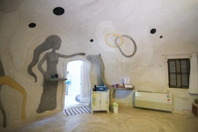 Naidee Sculptured Huts @ Vic Hua Hin