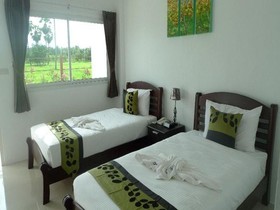 Phet Cha-am Plaza & Resort