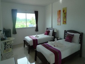 Phet Cha-am Plaza & Resort