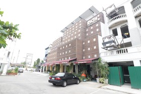 Rich Boutique Hotel