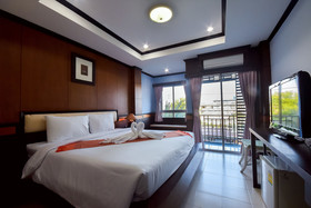 Season Palace Huahin Hotel